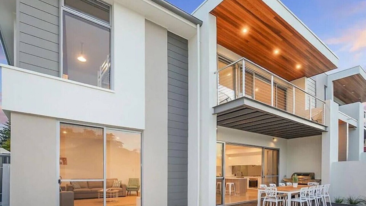 Fleurieu Peninsula House | Atlantis - Modern 4 bedroom home in Port Elliot