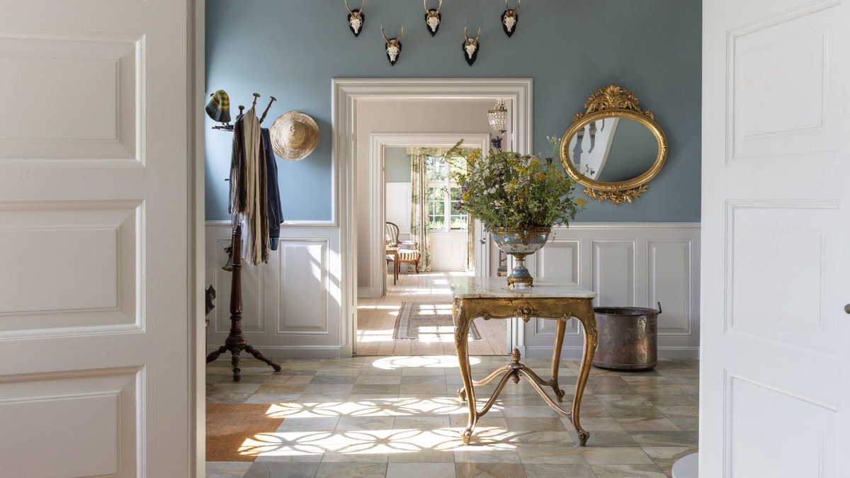 Holeby House | Atmospheric country idyll