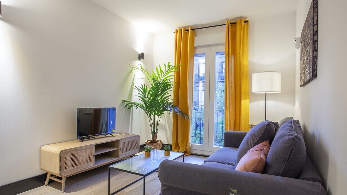 Pacifico Apartment | Atocha II apartment in Madrid