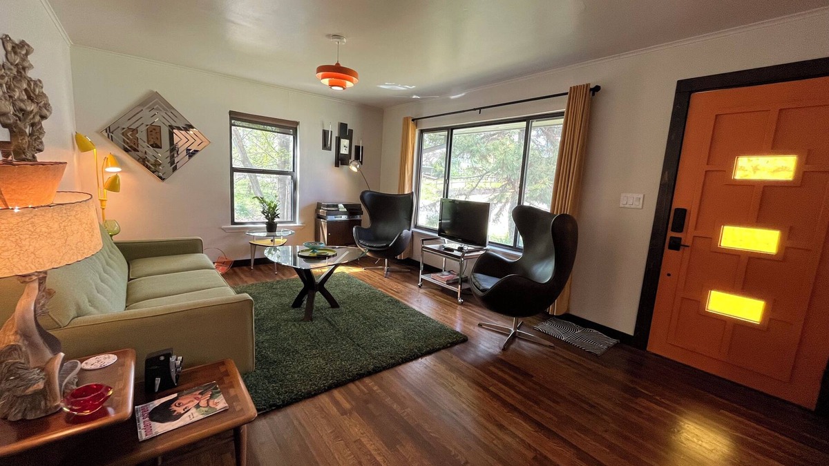 Tulsa House | Atomic Bungalow on Bunker Hill