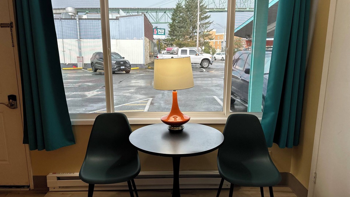 Astoria Hotel | Atomic Motel