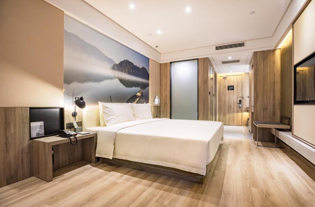 Xiangshan District Hotel | Atour Hotel Huaibei City Government Plaza