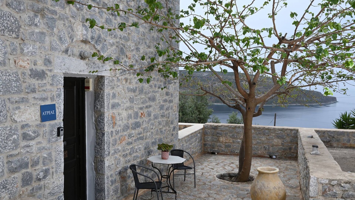 Itilo Apartment | Atreas - Studio Apartment