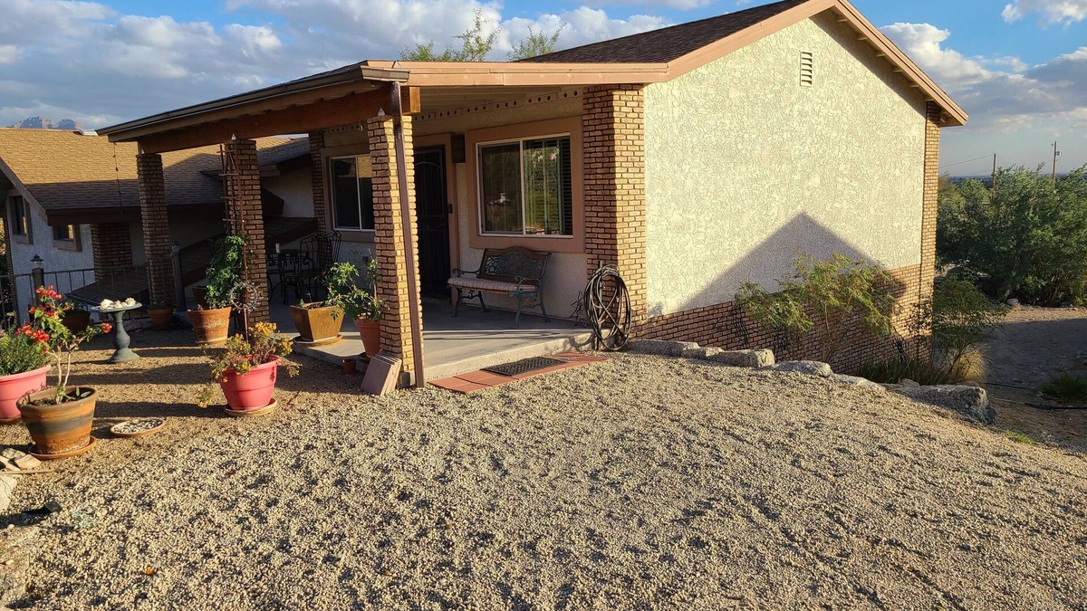 Apache Junction House | Attached Guest House with Great Views!