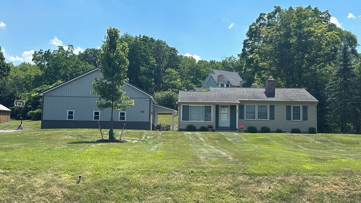 Rushville Cottage | Attention Leaf Peepers….Your cabin awaits!