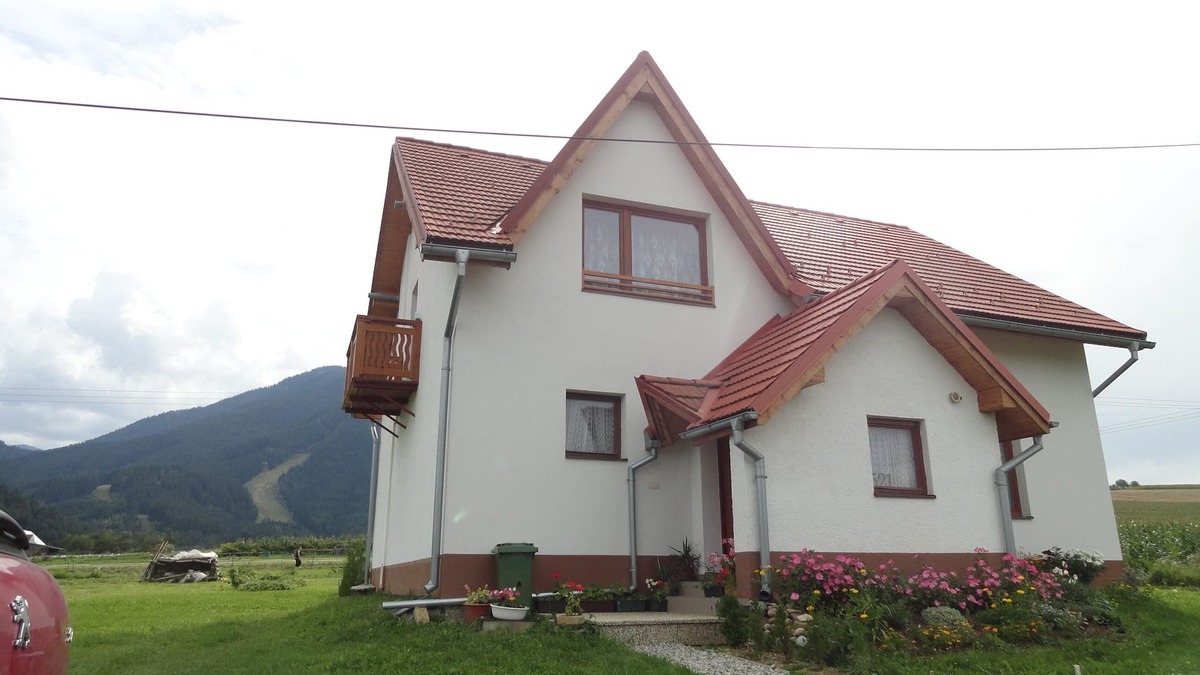 Zavazna Poruba Apartment | Attic apartment Tania - Tatras mountains