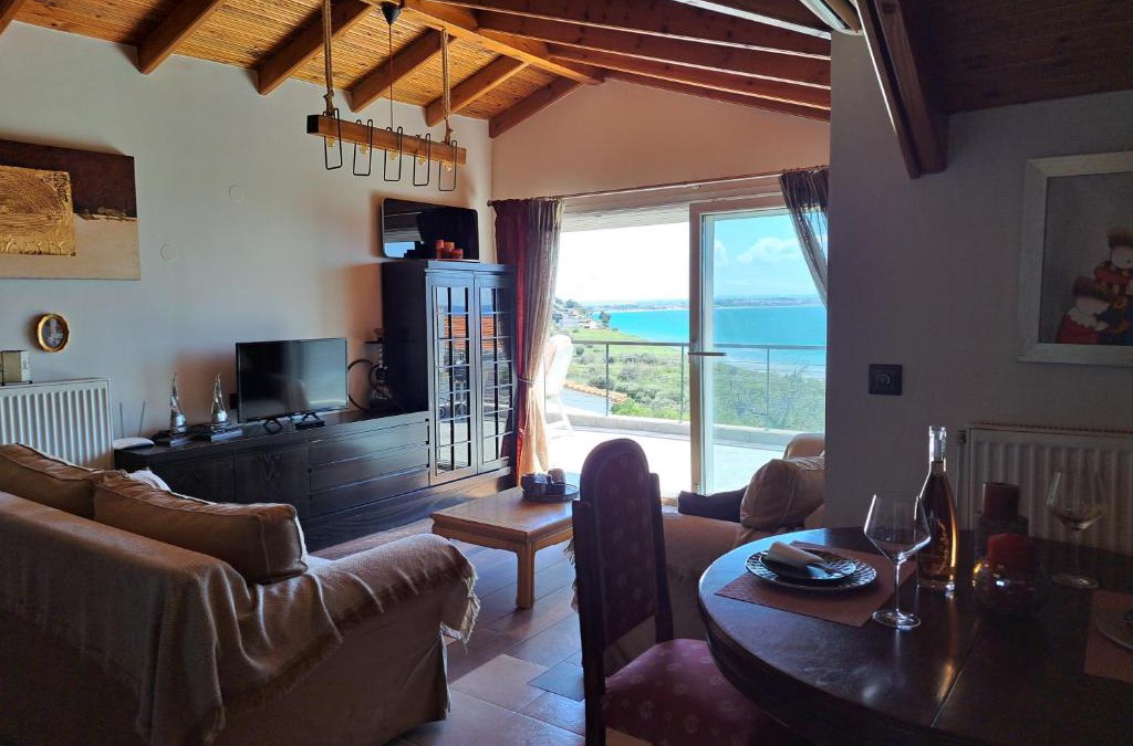 Nea Moudania Apartment | Attic