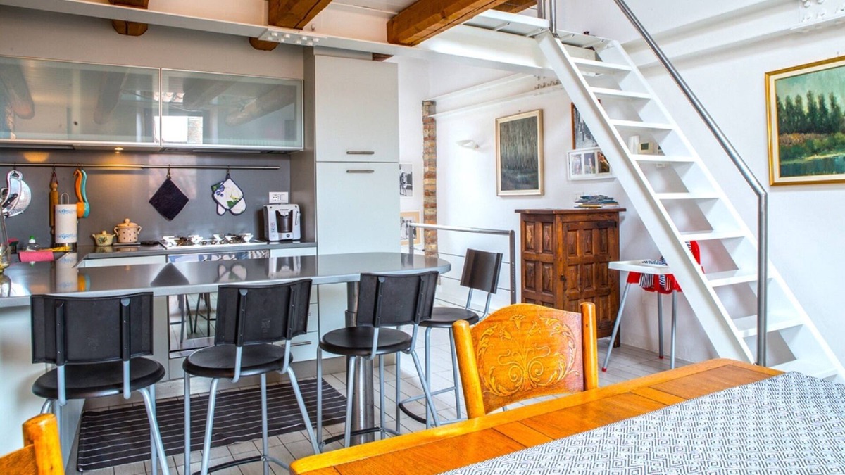 Grado Historic Centre Apartment | ATTIC GRADO by KlabHouse-2BR-4Pax w/AC-walk2everything