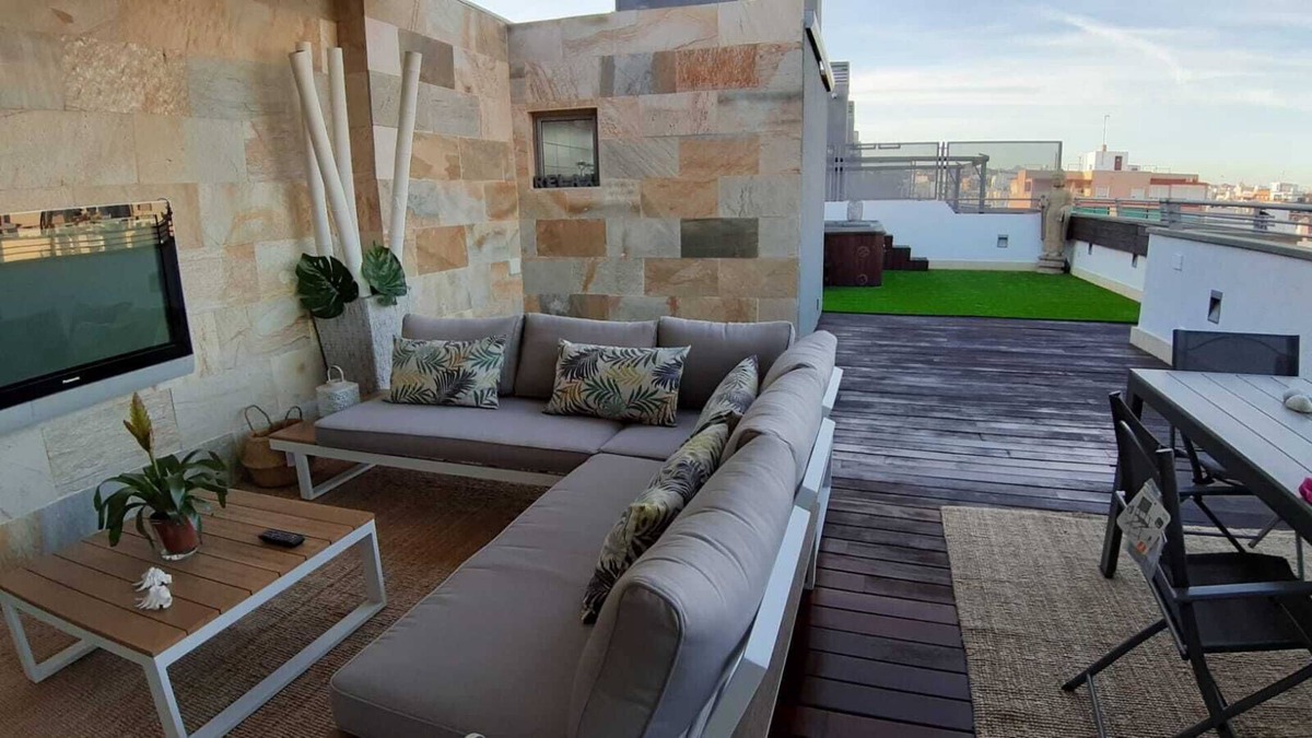 Elche Apartment | ATTIC WITH CHARM CORTE INGLÉS ELCHE