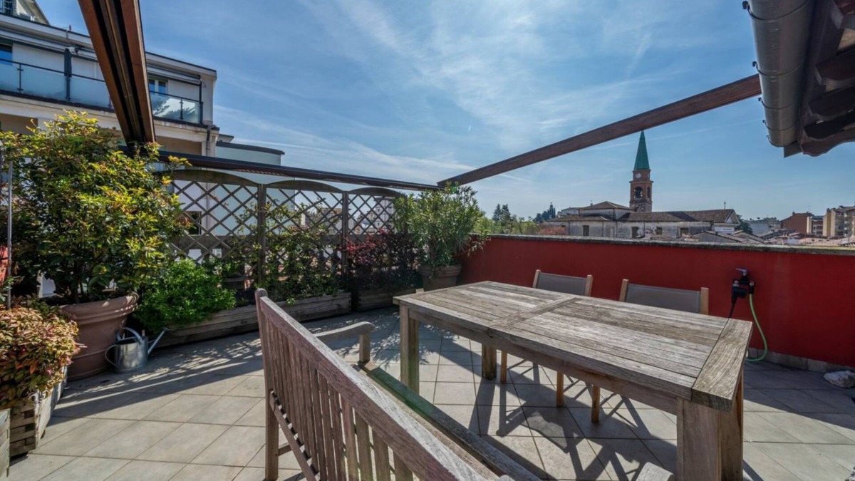 Udine Apartment | Attico del Gusto - Terrace & Private Parking