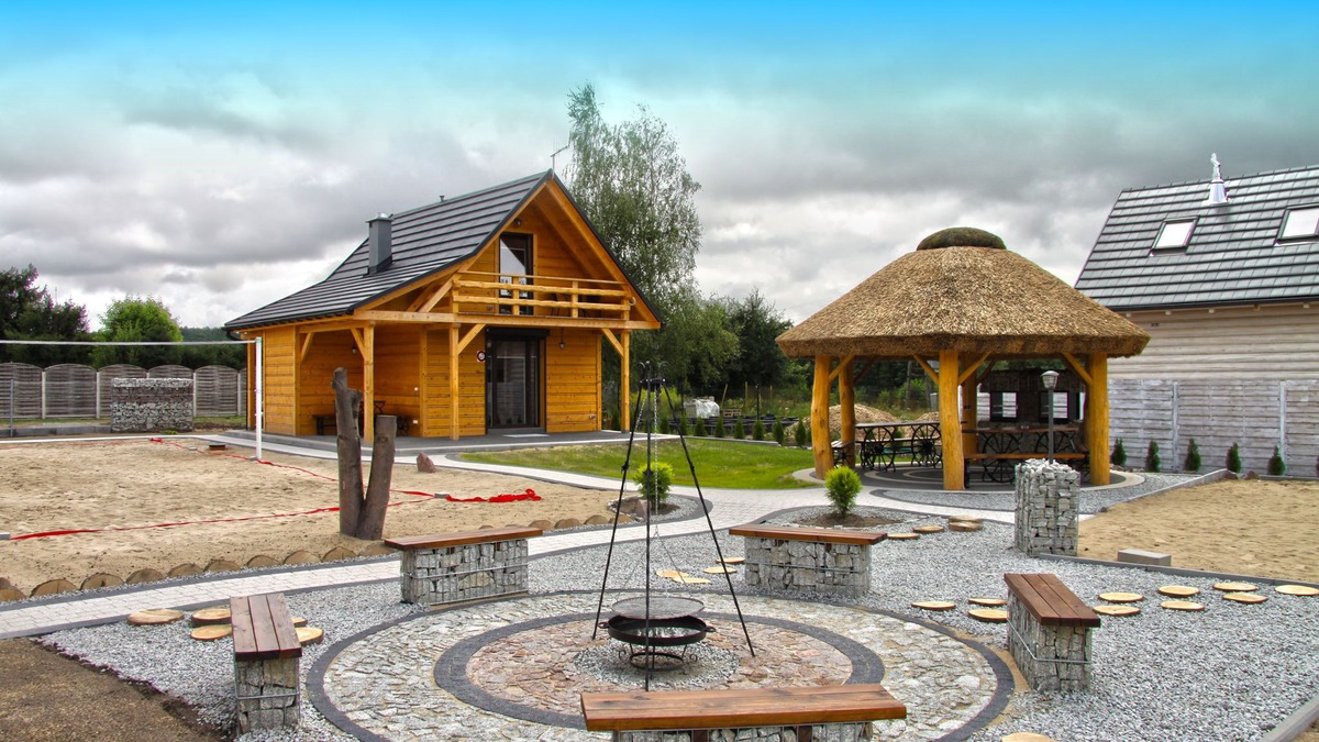Lubrza House | Attractive Holiday home at Lubusz near Lake