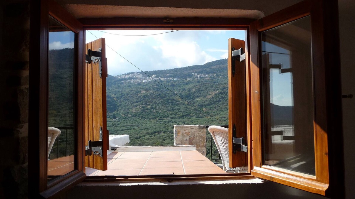 Kounelion House | Attractive renovated stone house with stunning countryside views