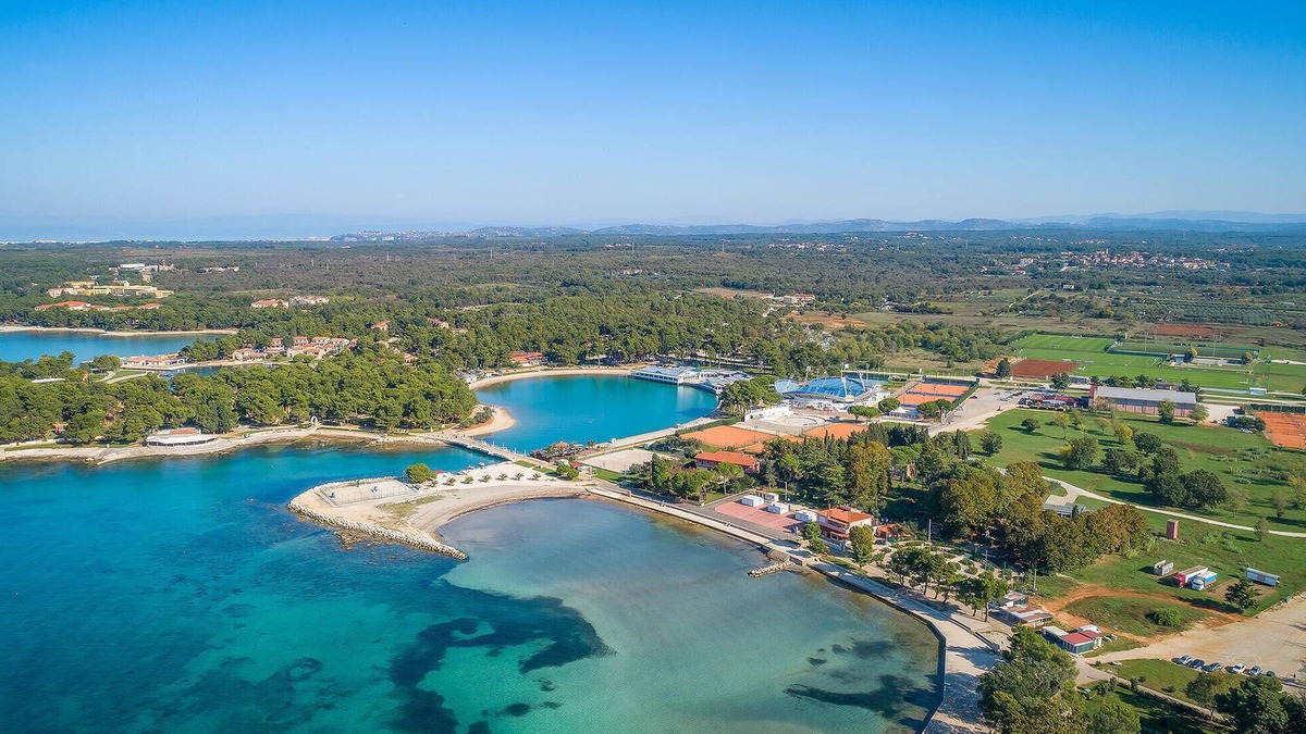 Kaldanija House | Attractive vacation home with pool in the green north of Istria.
