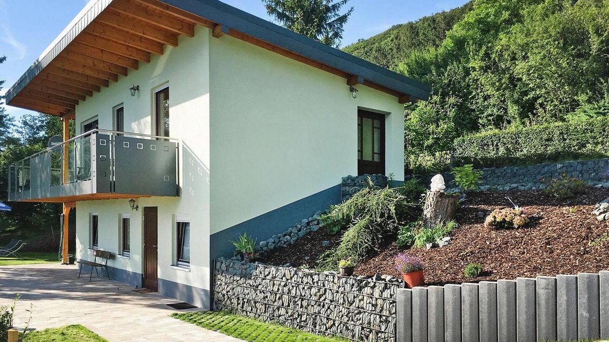 Kaltennordheim House | Attraktives Ferienhaus mit Balkon