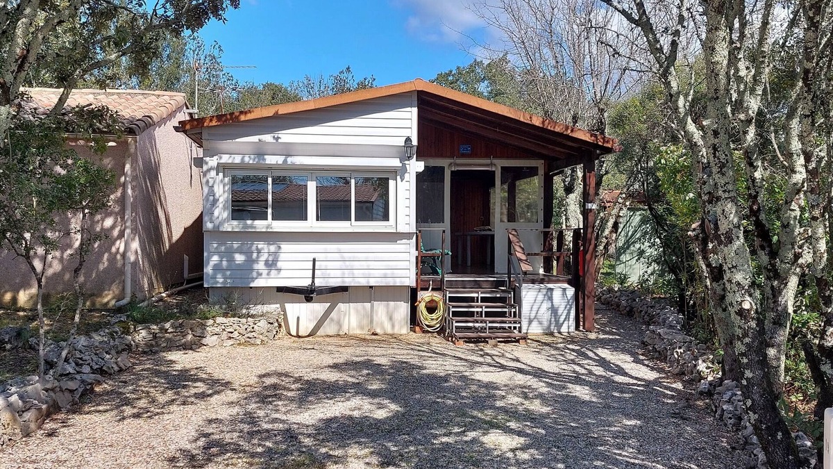 Mejannes-le-Clap House | Atypical country cottage-style mobile home, quiet and bucolic