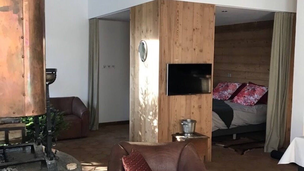 Bourg-Saint-Maurice House | atypical loft in the heart of the village in a haven of peace with parking