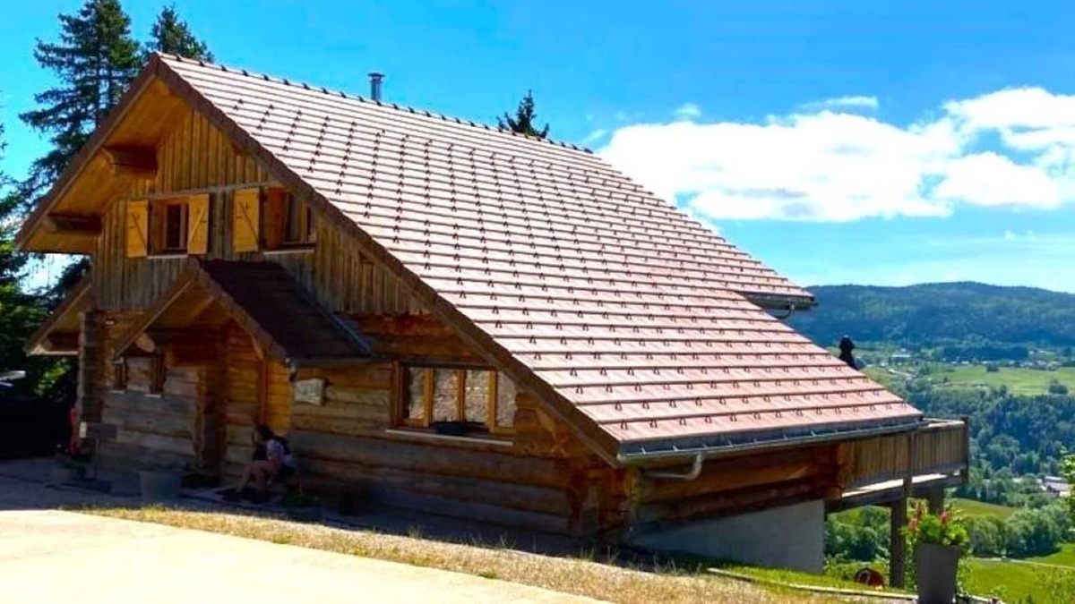 Foncine-le-Haut Ski Chalet | Atypical log chalet in Foncine le Haut - Haut Jura