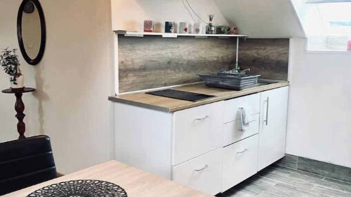 Saint-Desert Apartment | Atypique Grenier Aménagé Avec Accès Piscine