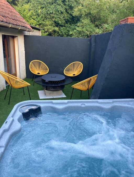 Beugin House | Au Bois d'Epenin - Gite et Spa