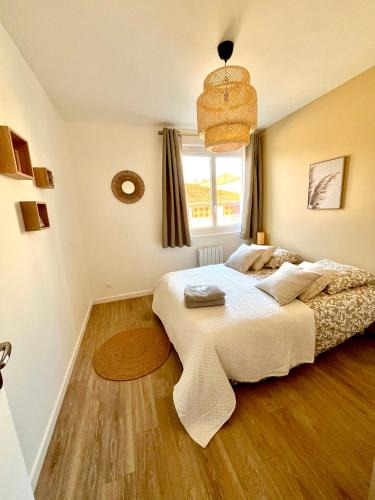 Sainte-Foy-la-Grande Apartment | Au bord du Périgord
