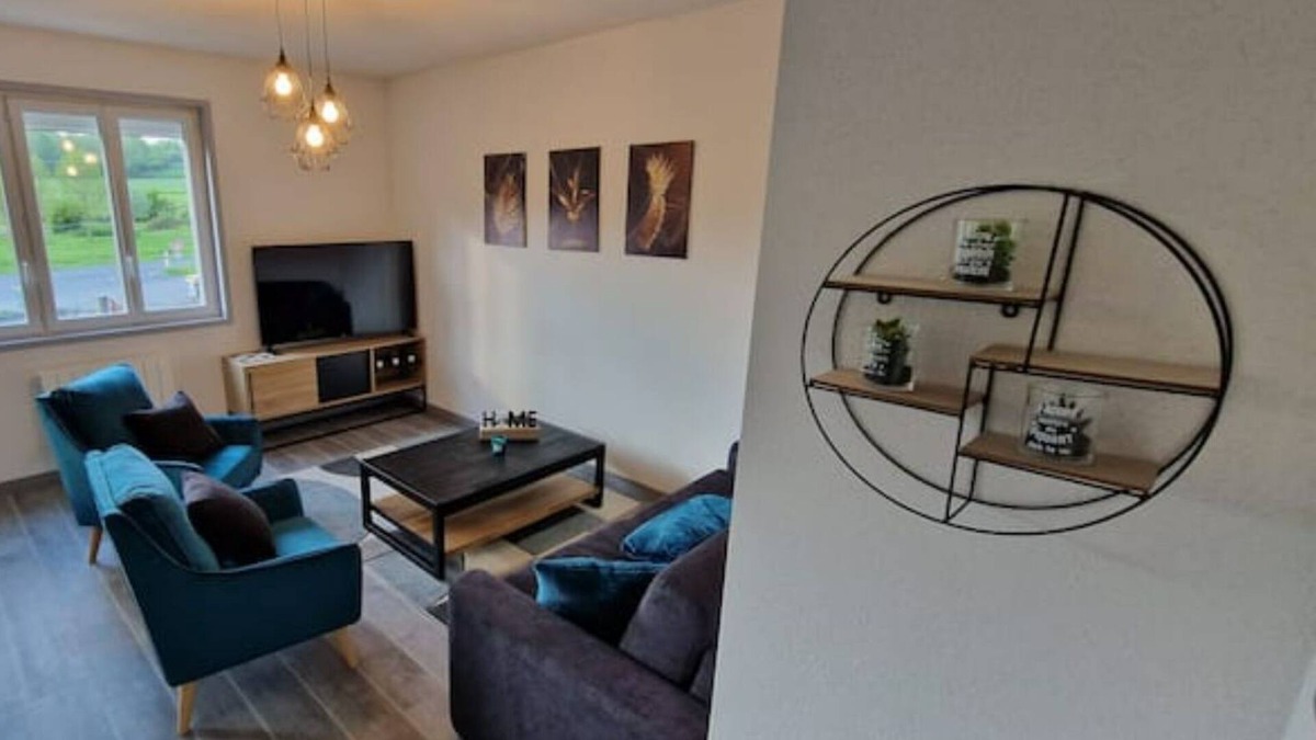 Orcines Apartment | Au Cœur des Volcans, Face au puy de Dôme, 57 m²