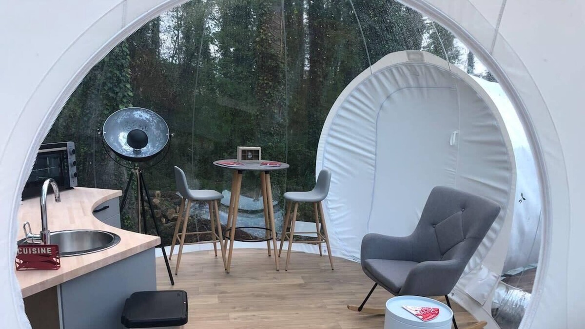 Lindry House | Au Calme Absolu chez Nicolas. Maison bulle au calme