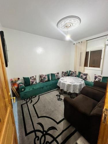 Khenifra Apartment | Au centre de la ville pour les familles seulement
