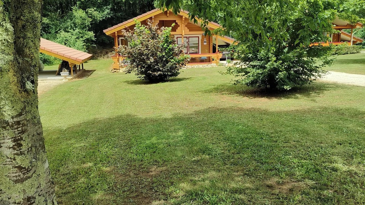 Mauroux Ski Chalet | "Au Cha Les Vaux" Chalet/Cottage 49