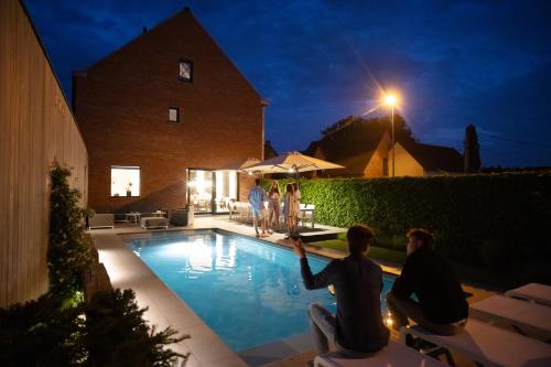 Roesbrugge-Haringe House | Au Coin Quatorze