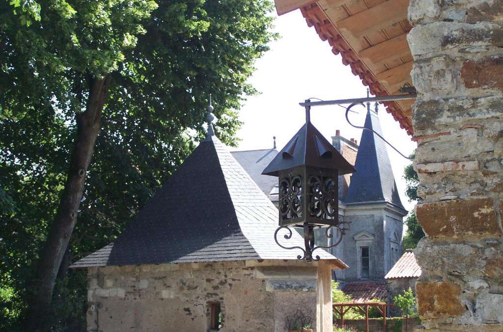 Saint-Sebastien-sur-Loire House | Au Détour des Pas Enchantés