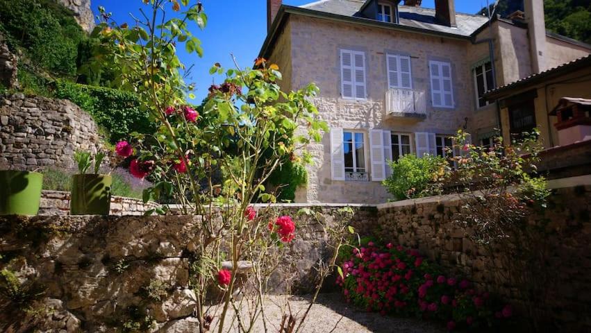 Cerdon Bed & Breakfast | Au fil de l'eau