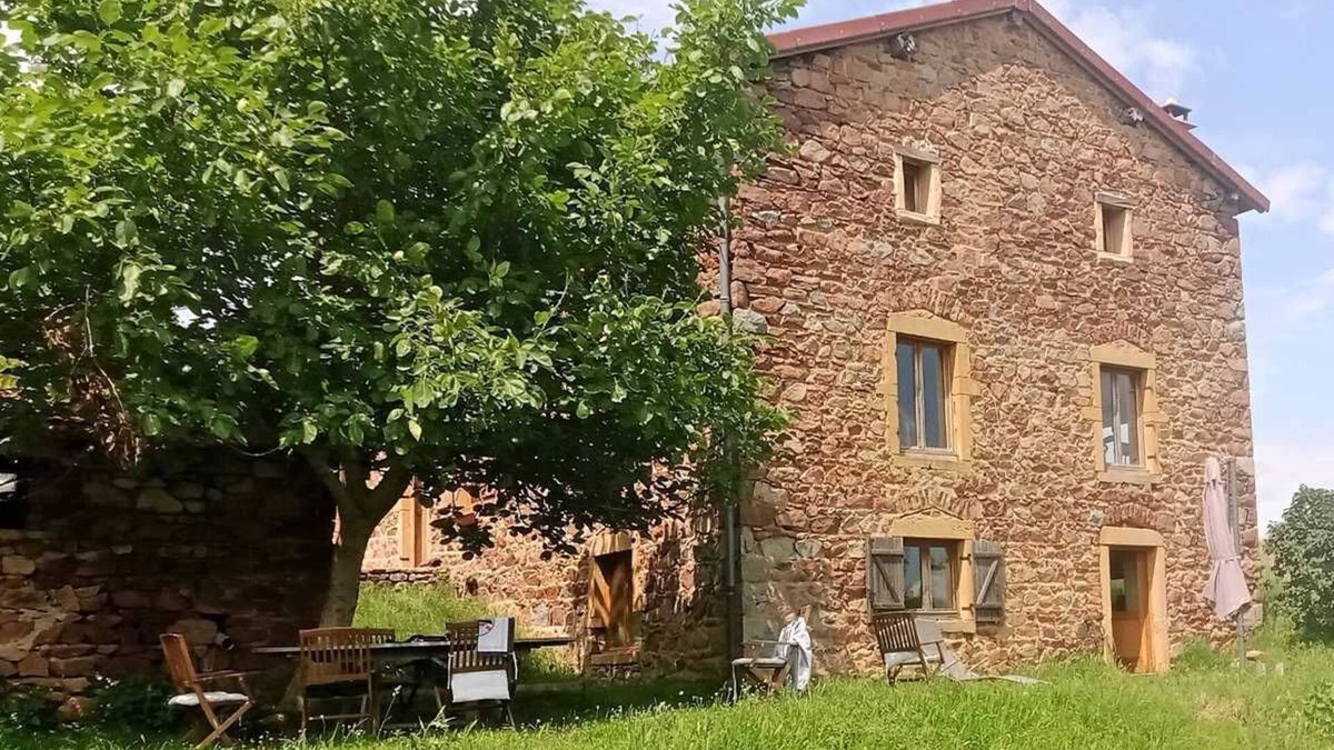 Amplepuis House | Au Foin Tendre - Amplepuis