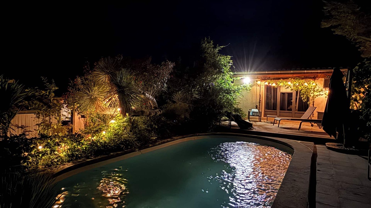 Le Cres House | Au Mazet de la Poulaillère (saltwater swimming pool, quiet, not overlooked)