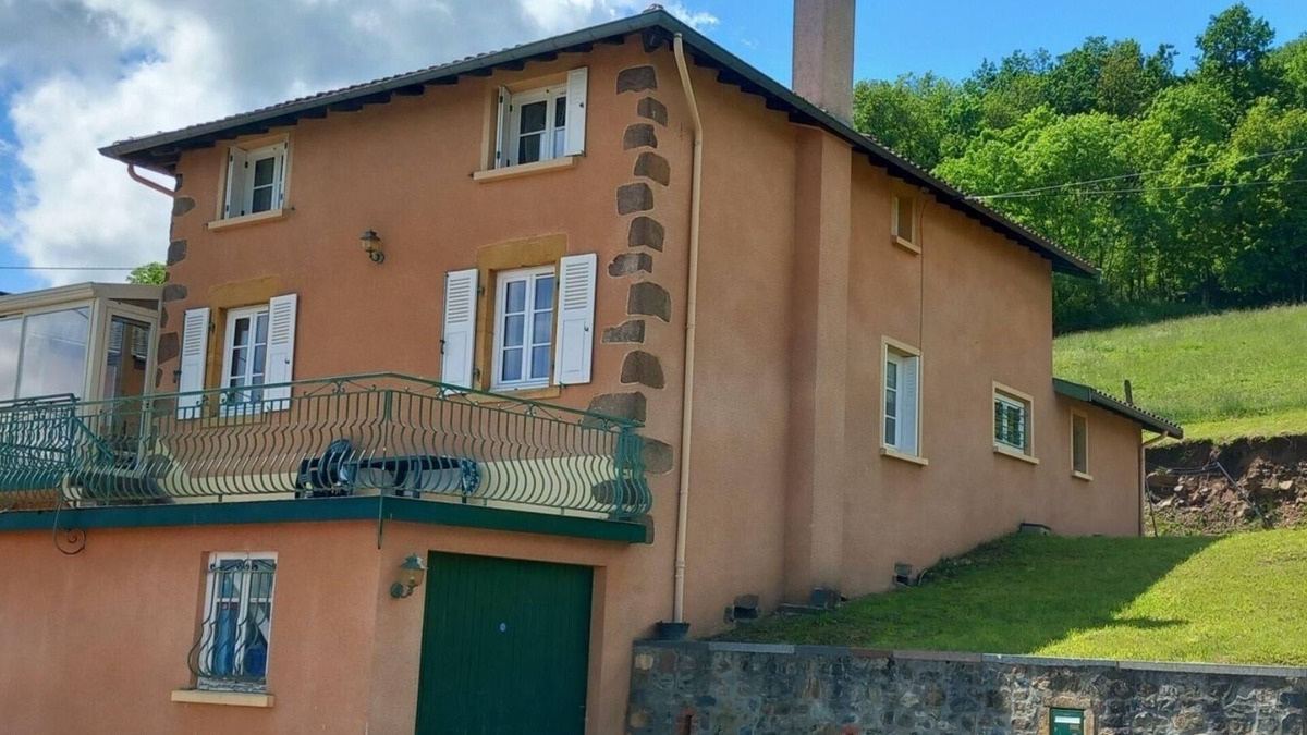 Brullioles House | Au Pied du Pottu - BRULLIOLES