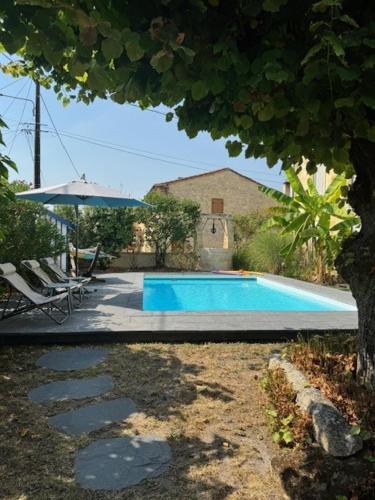 Grezillac House | Au puits ancien