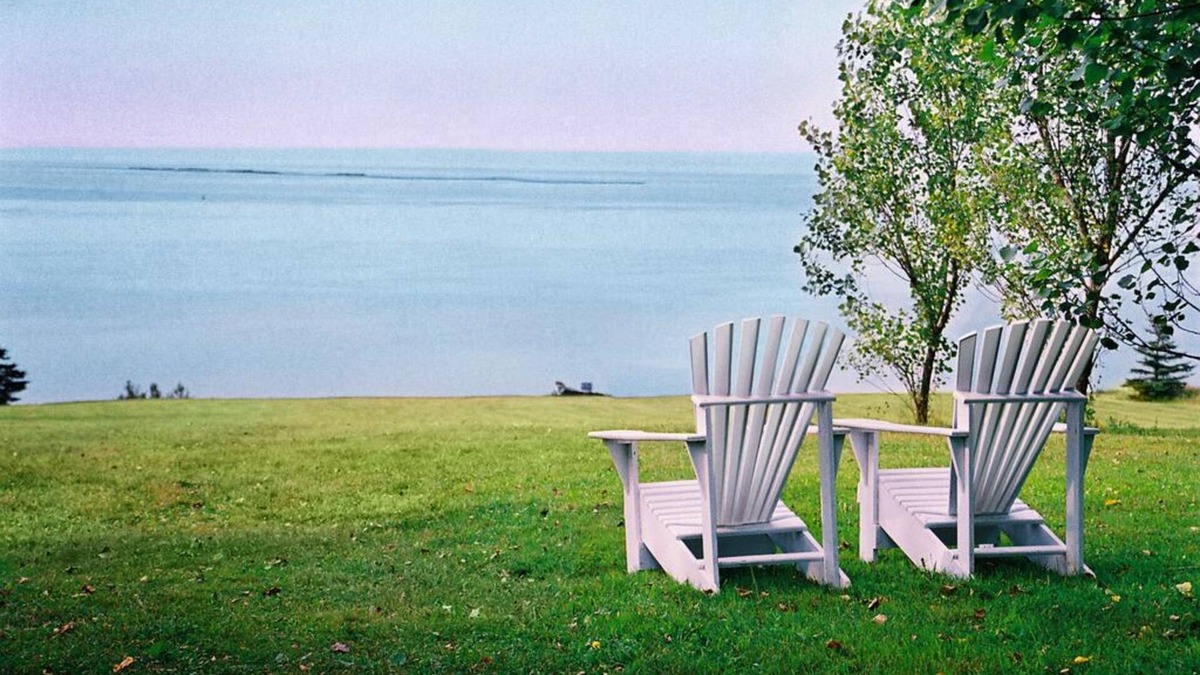 Caraquet Hotel | Auberge de la Baie
