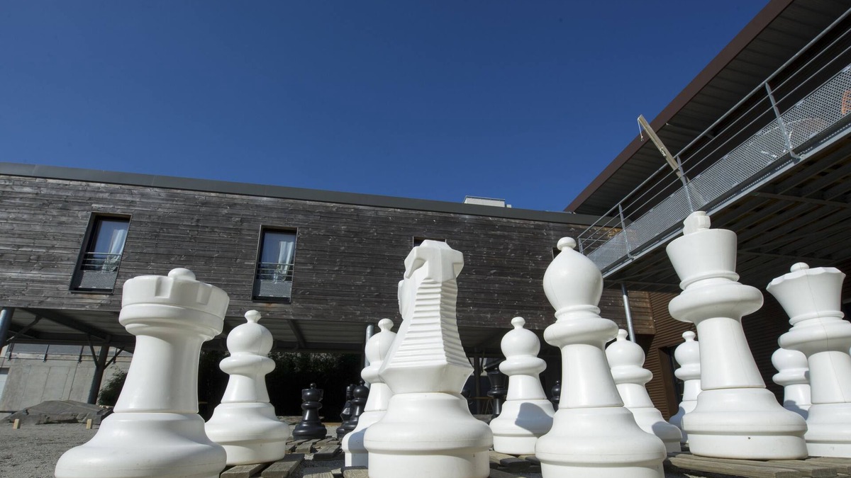 Monteneuf Hotel | Auberge Des VoyaJoueurs