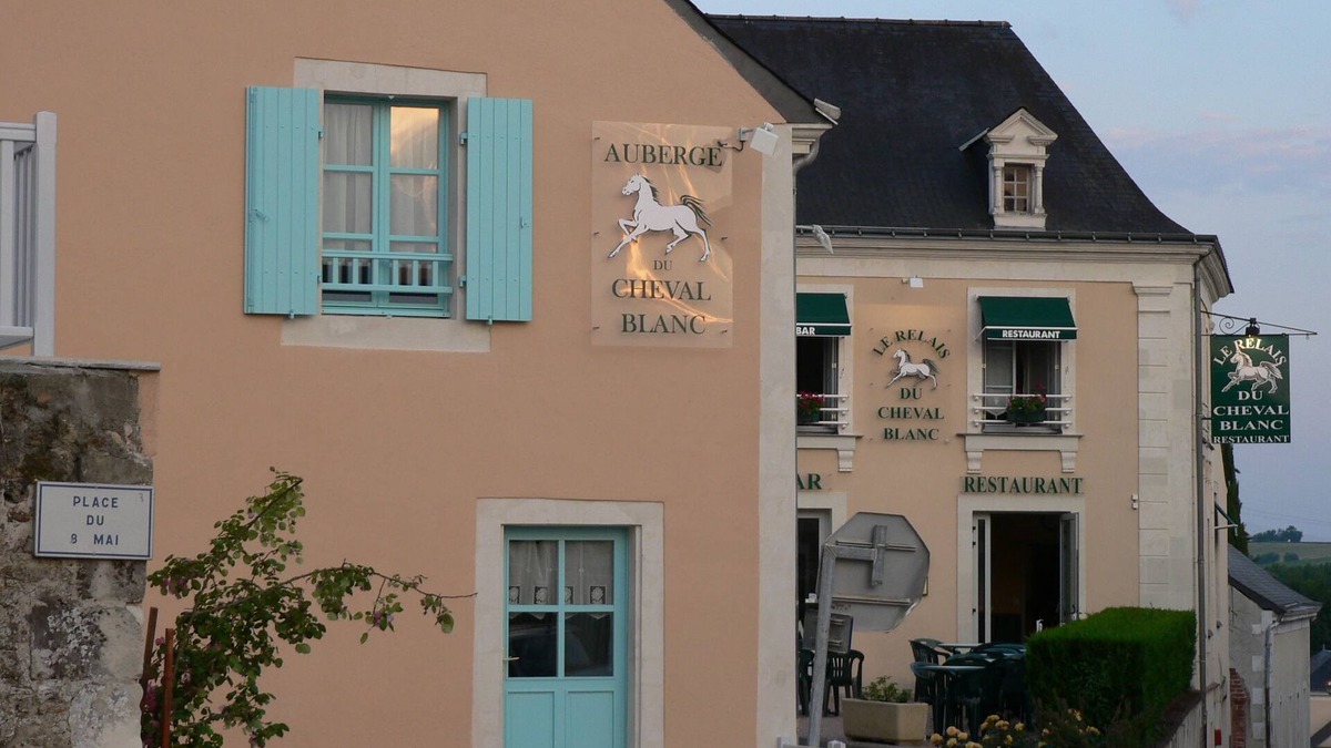Beaumont-Pied-de-Boeuf Hotel | Auberge du Cheval Blanc