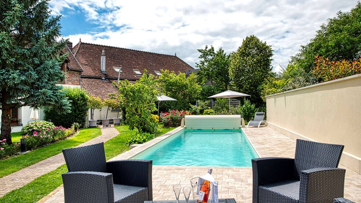 Mesnil-Saint-Pere Hotel | Auberge du Lac, Sure Hotel Collection by Best Western