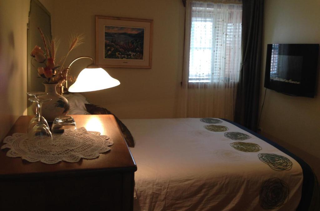 L'Anse-Saint-Jean Hotel | Auberge La Fjordelaise & la Rosalie