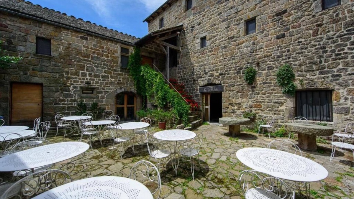La Garde Guerin Hotel | Auberge La Régordane