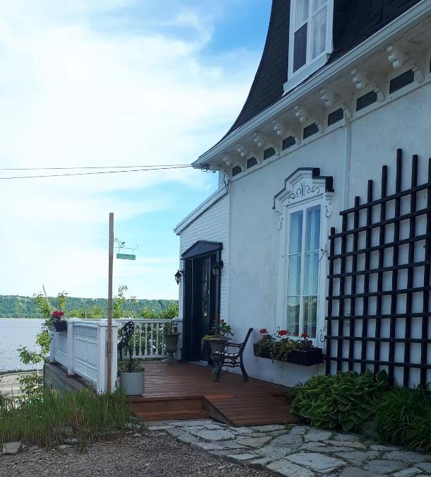 Chateau-Richer Bed & Breakfast | Auberge le Petit Séjour