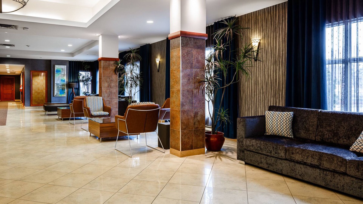 Longue-Pointe Hotel | Auberge Royal Versailles