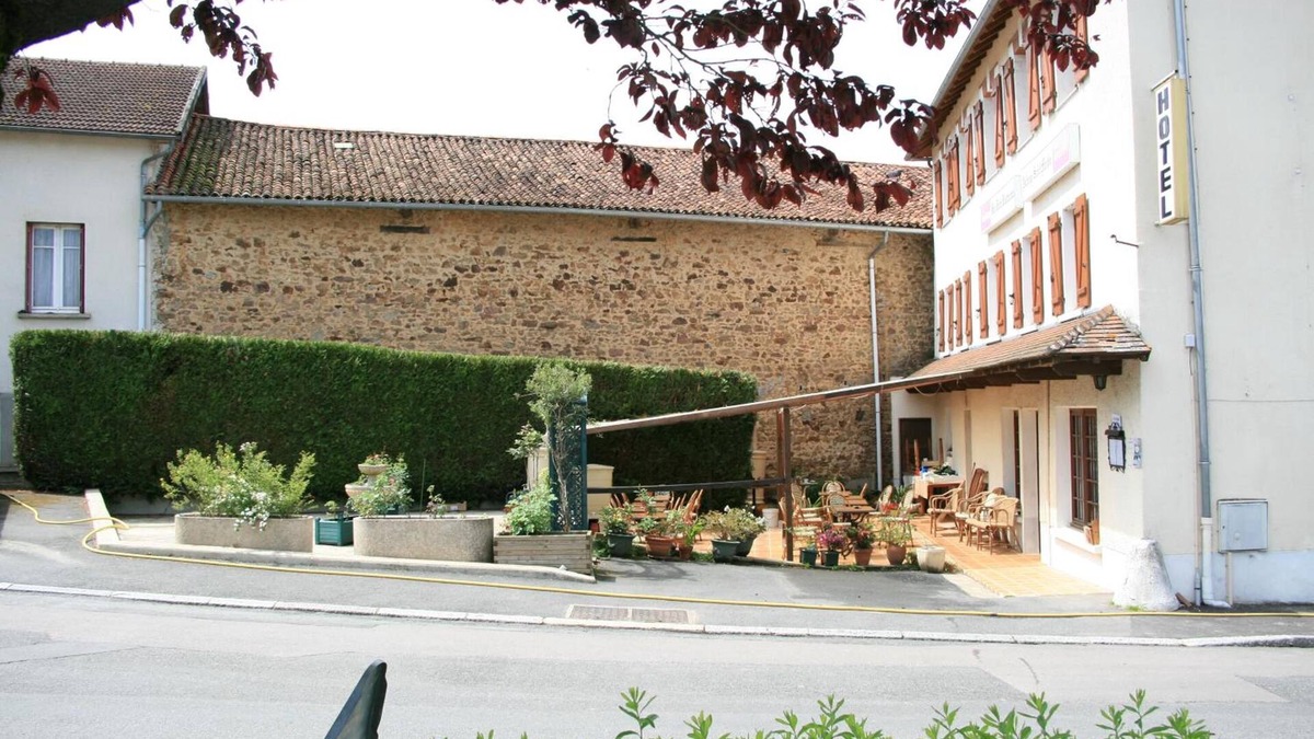 Saint-Martin-Terressus Hotel | Auberge Saint Martin