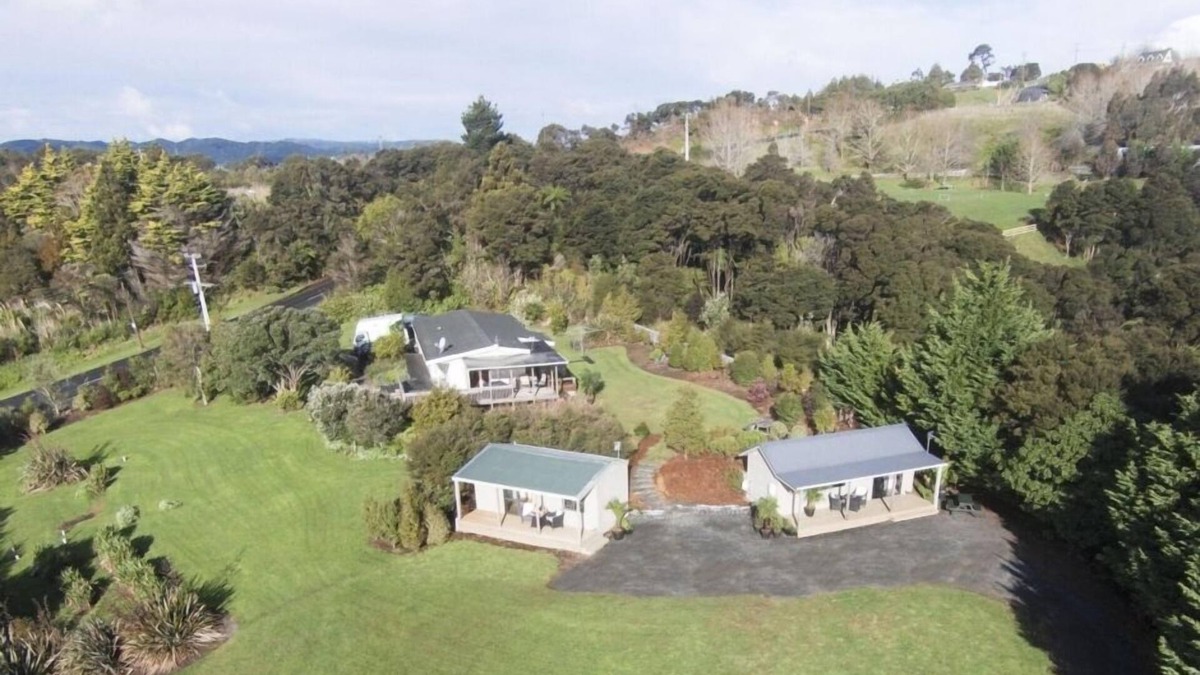 Clevedon Cottage | Auckland Country Cottages - Fantail Cottage
