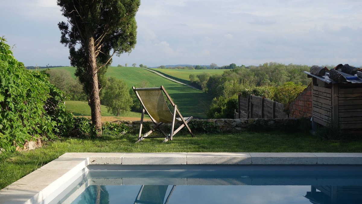 Pech-Luna House | AUDE - Village house with swimming pool. Beautiful view of the Pyrenees.