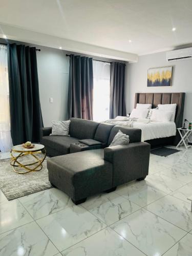 Rundu House | Audreys Haven Self catering accommodation