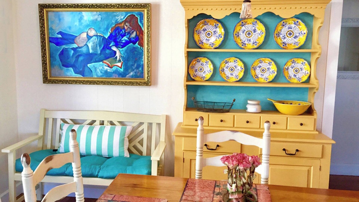 Gloucester House | AUG 20-23 OPEN! Romantic Summerwind Cottage, Scenic Harbor View w/Deck!