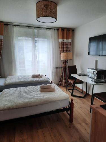 Haunstetten-Siebenbrunn Apartment | Augsburg!Möblierte Appartment!