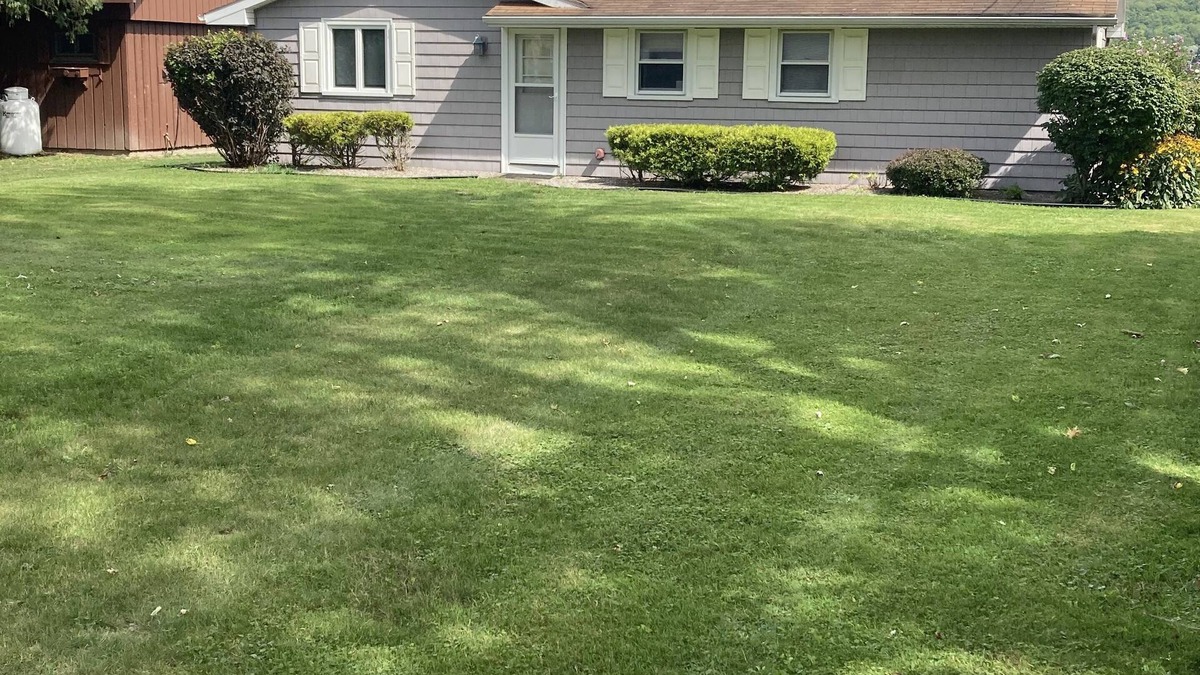 Honeoye Cottage | August September specials on newly renovated cottage with AC right on the lake